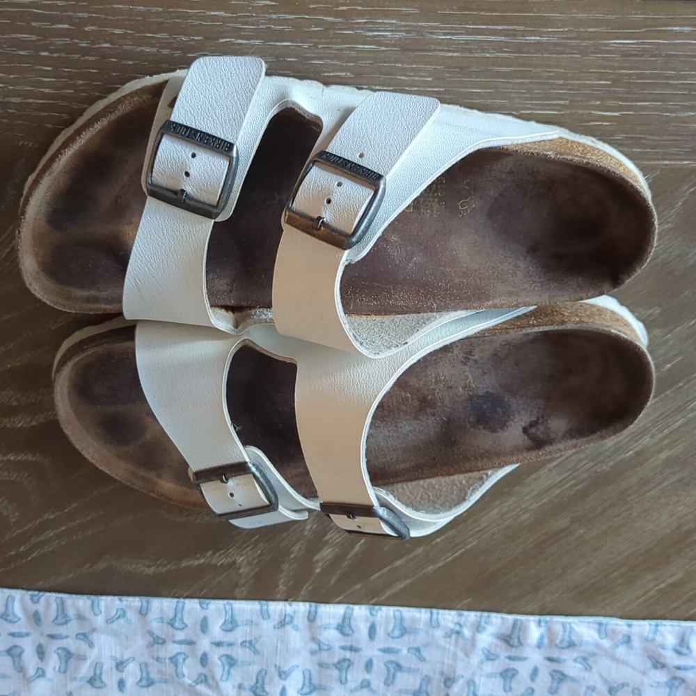 White Birkenstock Arizona Sandals Size 42 / 11